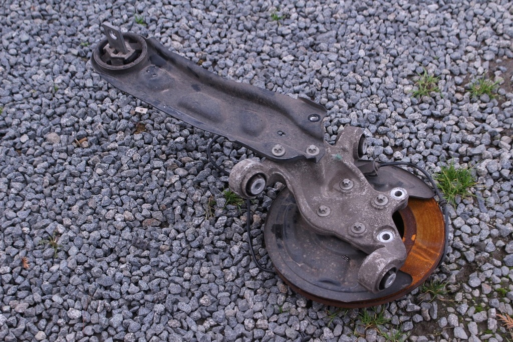 фото №7, Рычаг ступица поворотный кулак левый задняя mercedes cla