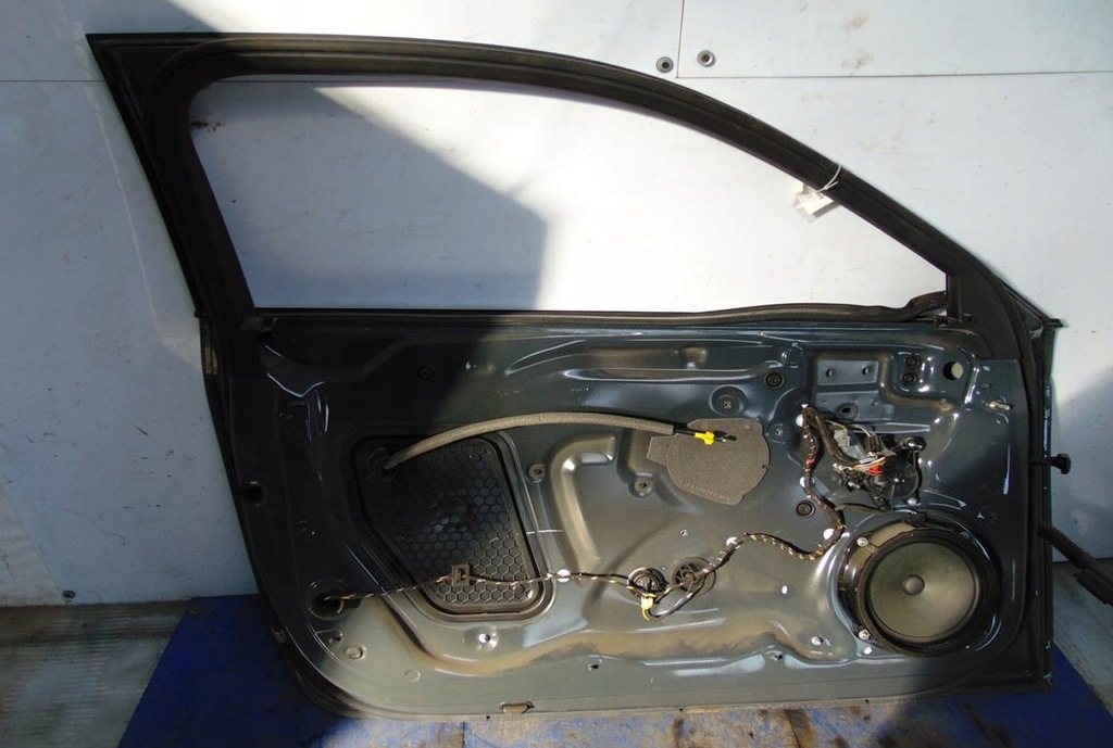 фото №8, Audi a3 s3 дверь левый перед hb3