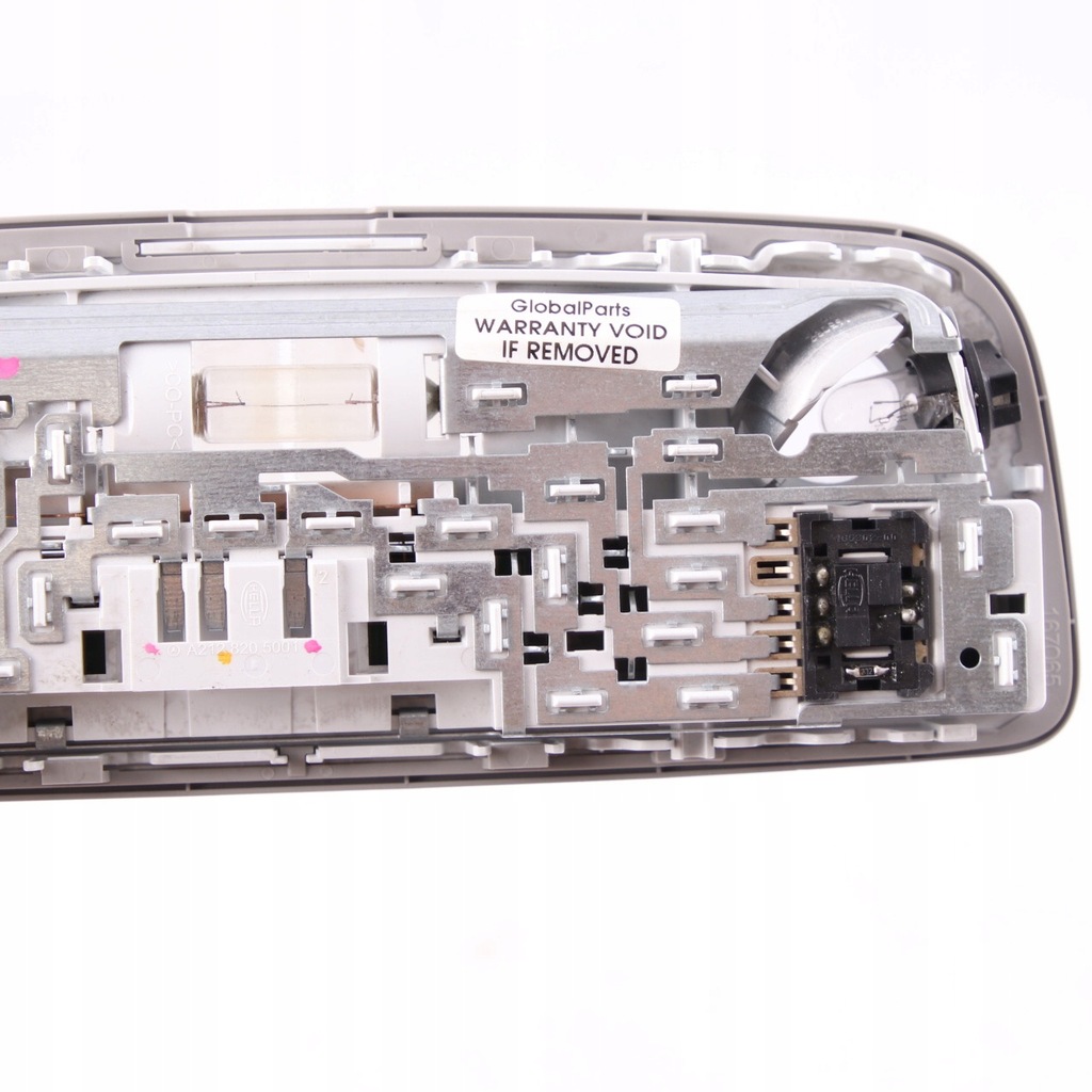 фото №10, Mercedes w212 освітлення кабіни лампа задня