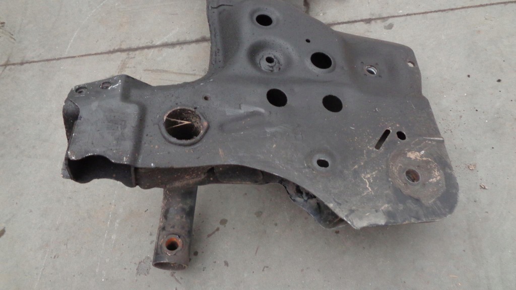 фото №10, Підрамник підрамник поперечина fiat doblo 2 combo d передній