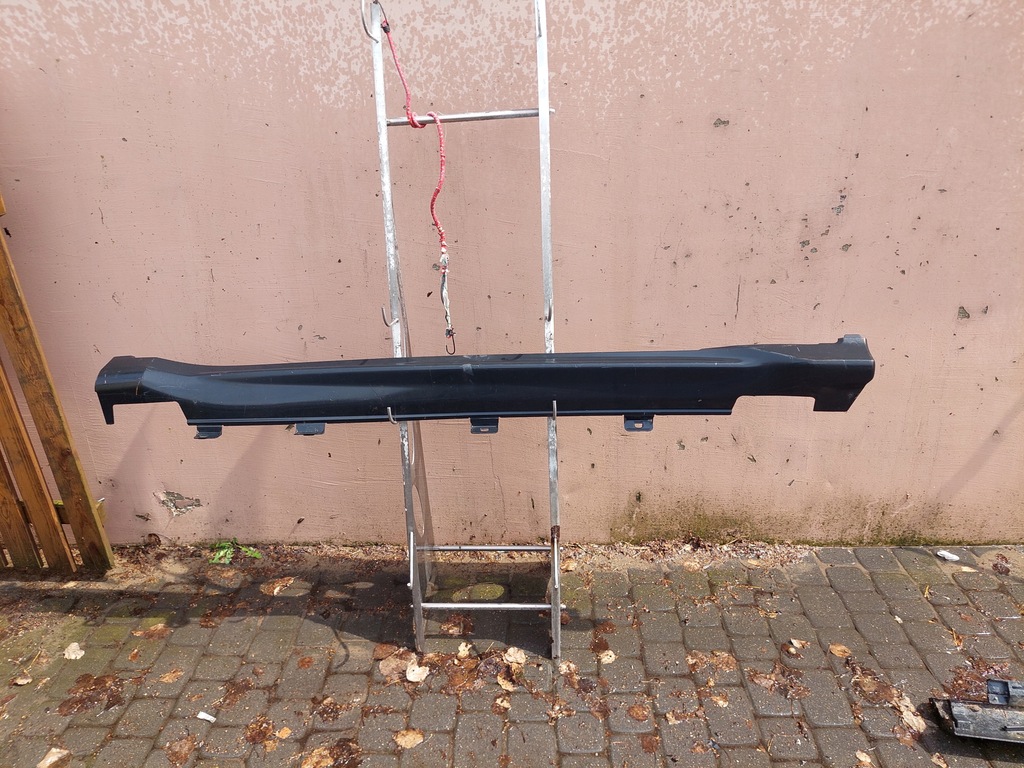 фото №1, Honda hrv ii 2 2015- молдинг поріг сторона права накладка na поріг