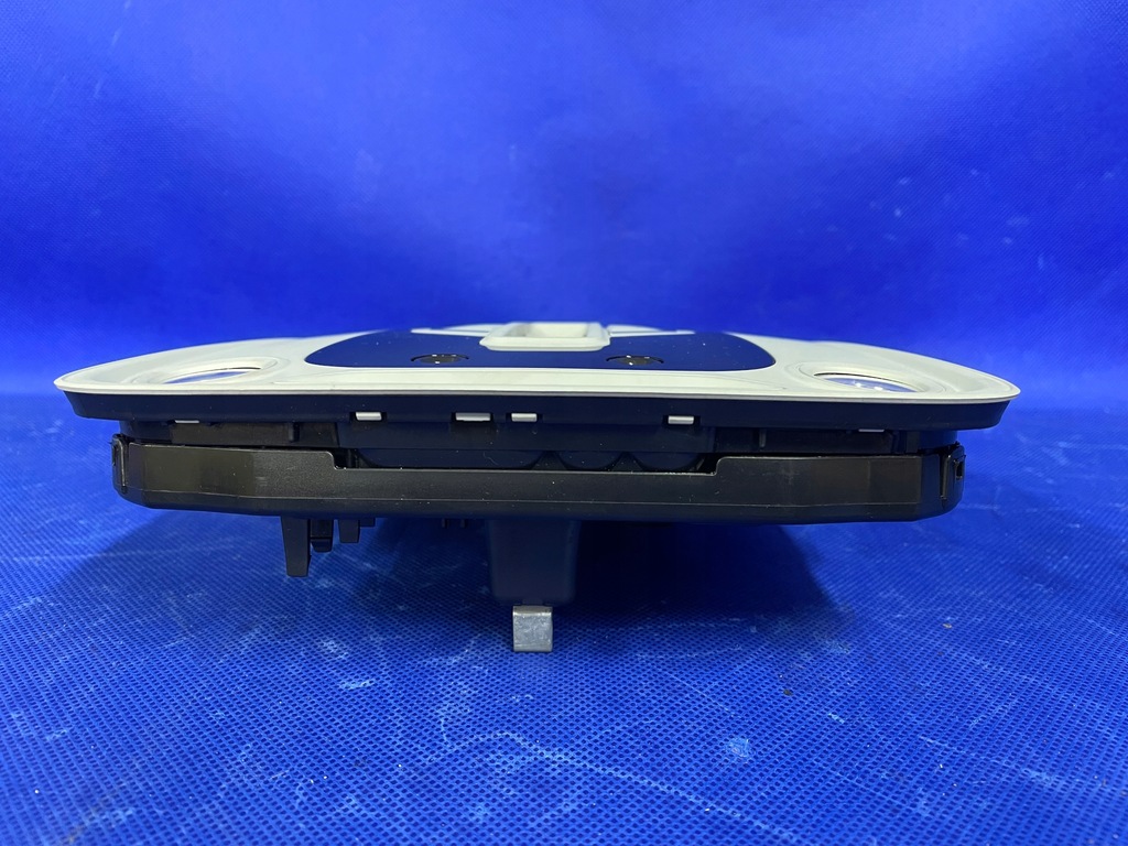 фото №12, Audi q7 4m лампа освещение салона потолочный homelink 4m0947135