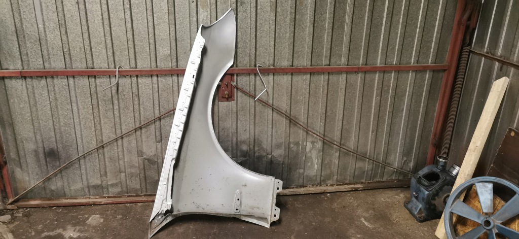 фото №6, Mercedes w211 крыло левый перед