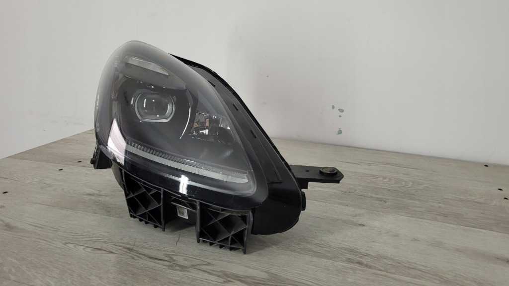 Купити Maserati grecale правий фара full led перед передня