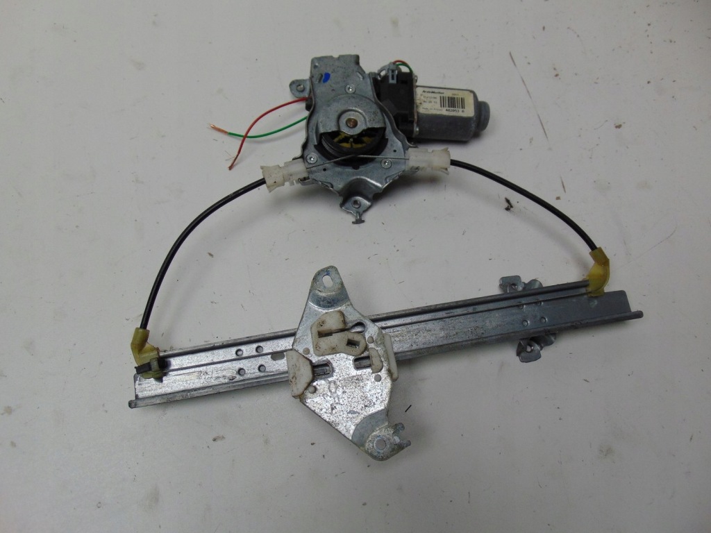 Механизм стекло ele. левое  задняя nissan qashqai j10 европа 402053a в Украине