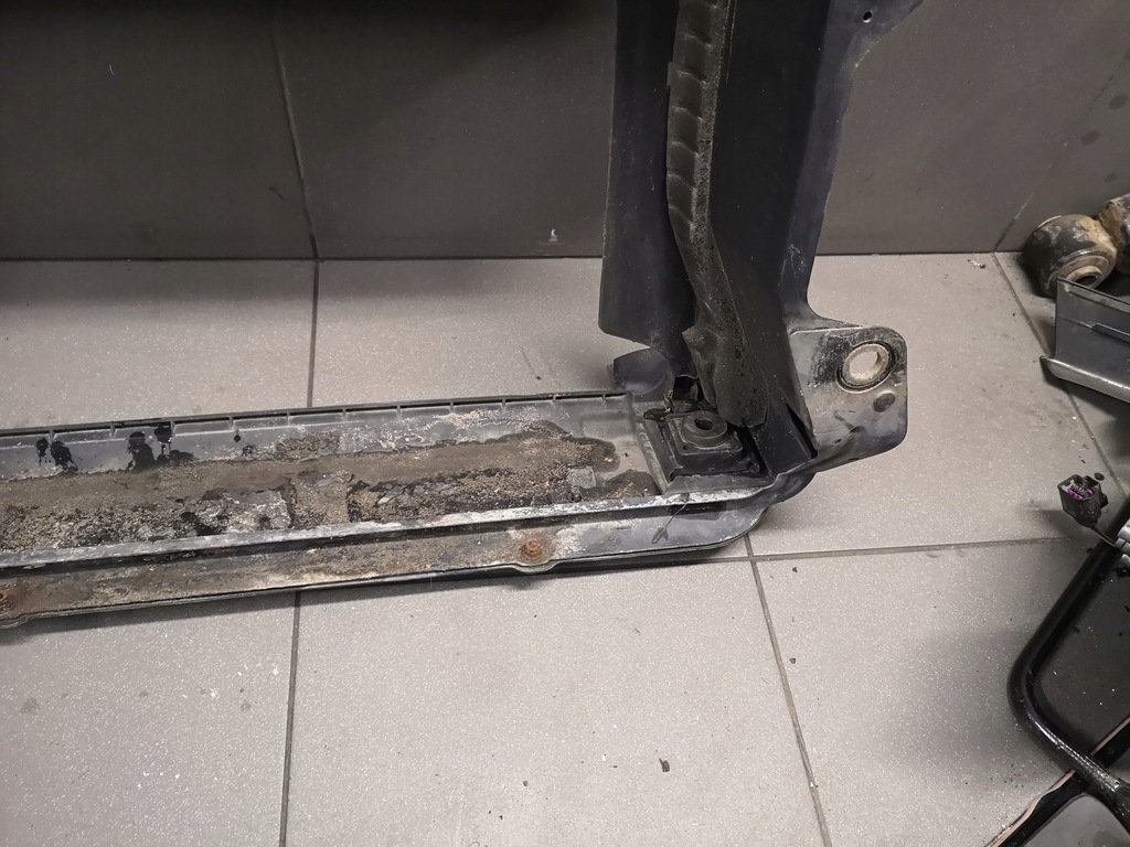 фото №15, Pas передній підсилювач vw phaeton 6.0 3d0805588c