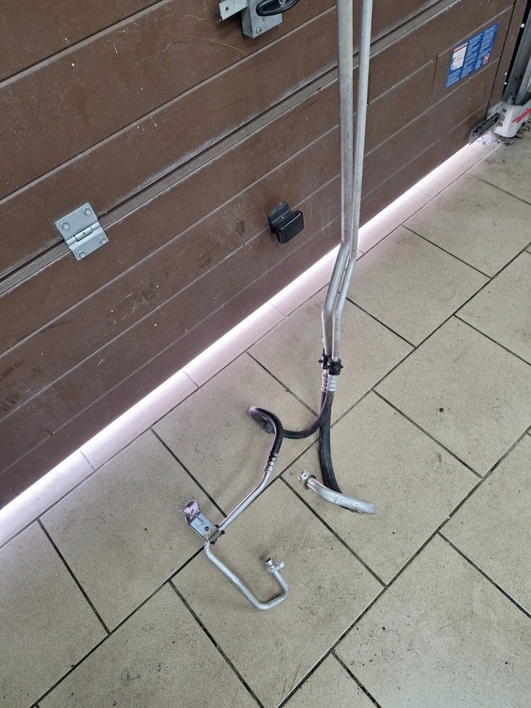 фото №5, Провода трубки кондиционера renault twingo iii 16r 1,0sce