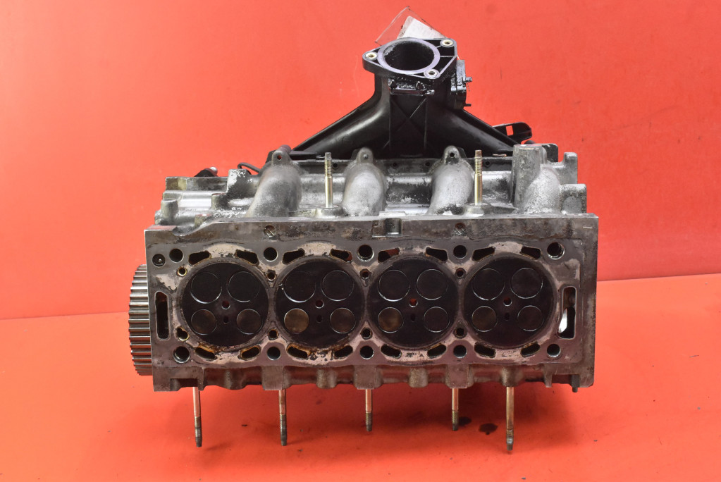 фото №6, Головка двигателя 9641752610 volvo s40 v40 2 ii 2.0 d 136 km 04-07