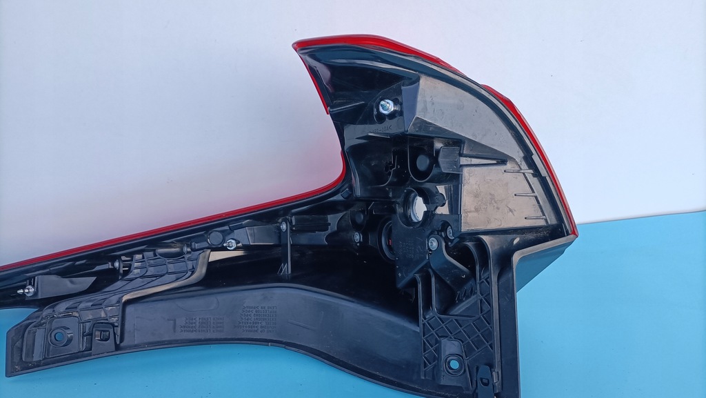 фото №9, Mitsubishi eclipse cross przed lift 17-21 rok левая лампа задняя задняя r29mj