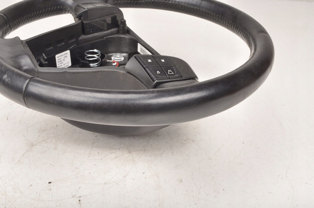 фото №6, Volvo s40 ii v50 повітропровід шкіряний 30778752