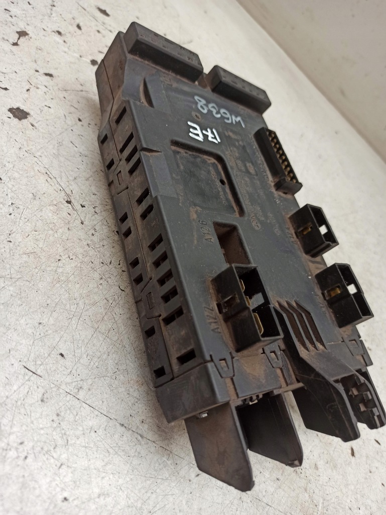 фото №8, W638 2.2cdi коробка предохранителей 0005400650