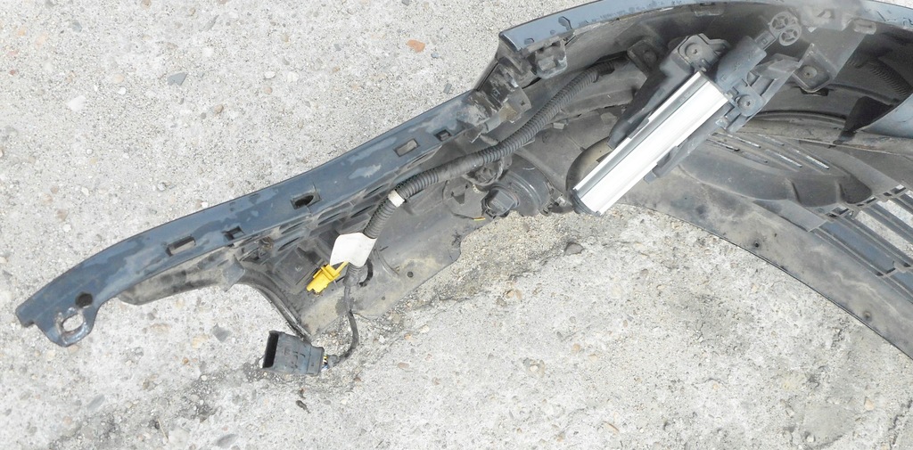 фото №11, Citroen c4 picasso бампер передний перед омыватель