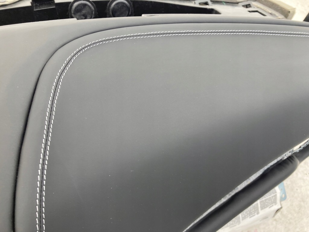 фото №8, Maserati levante белый nić приборная панель приборная панель консоль подушки безопасности ремни