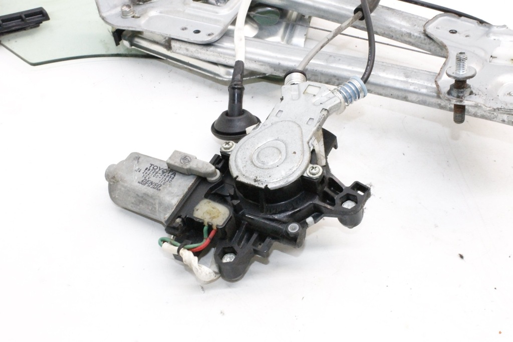 фото №14, Szaba задних правых дверь lexus sc cabrio uzz40_ 8572024050 4.3l