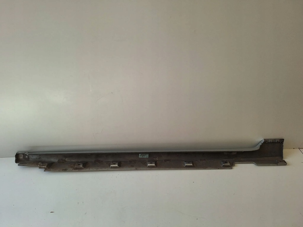 фото №6, Vw passat b8 3g0 молдинг порог правая 3g0853858 f оригинал