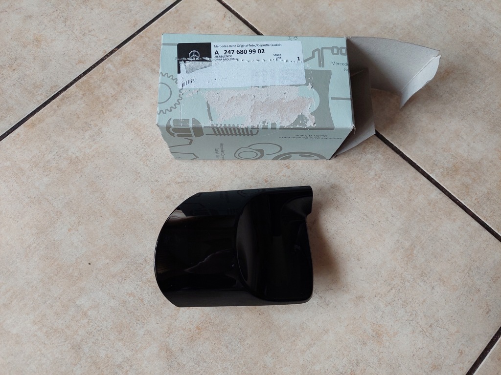 фото №1, Молдинг - dekor консолі - mercedes b klasa w247 - gla w247 - glb w247