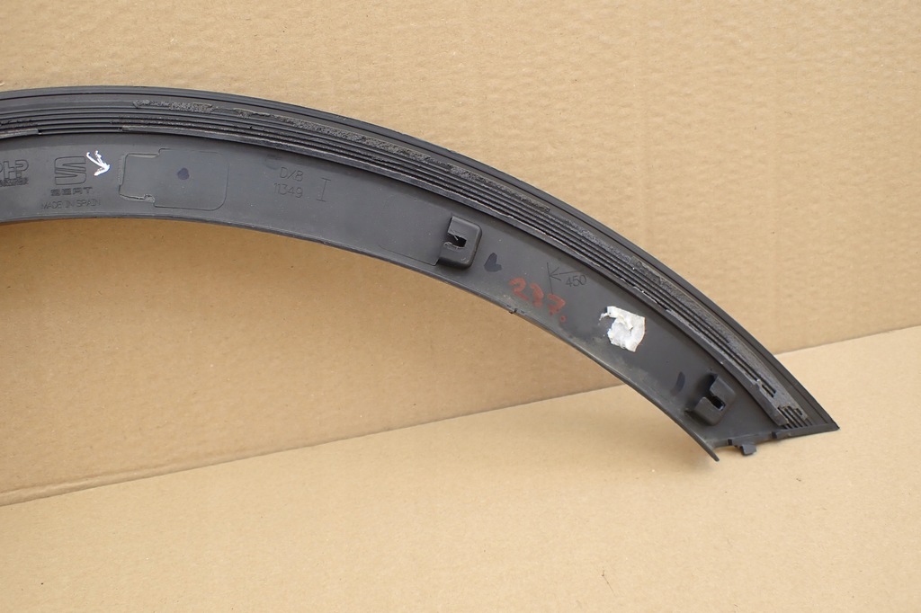 фото №8, Молдинг крыла левый перед seat arona 6f9.853.717 6f9853717
