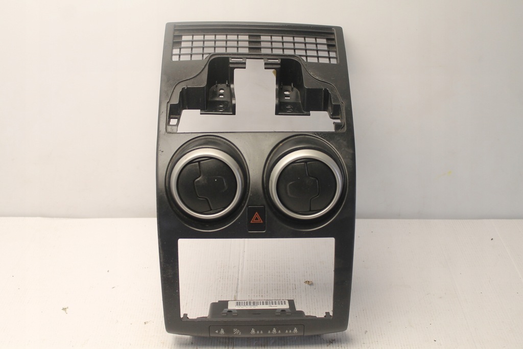 фото №1, Nissan qashqai j10 решітка рамка навігації радіо обдув