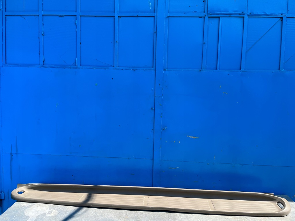 фото №1, Ford excursion правий підніжка молдинг поріг поріг