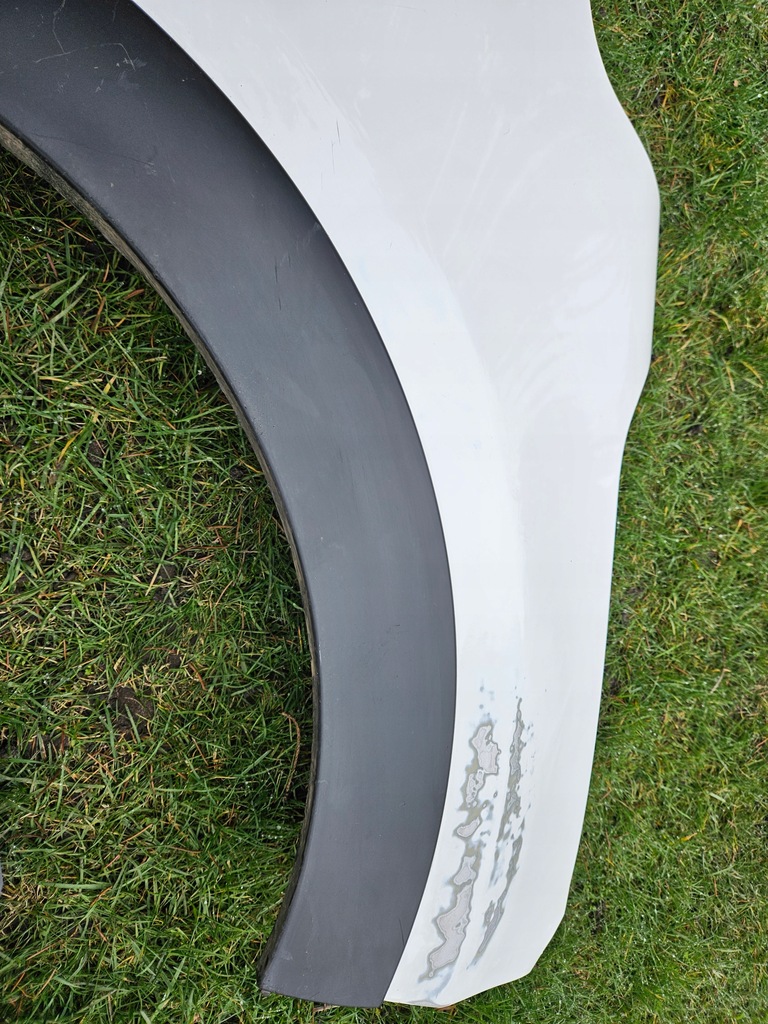 фото №13, Крыло правый перед citroen c3 iii молдинг 16-