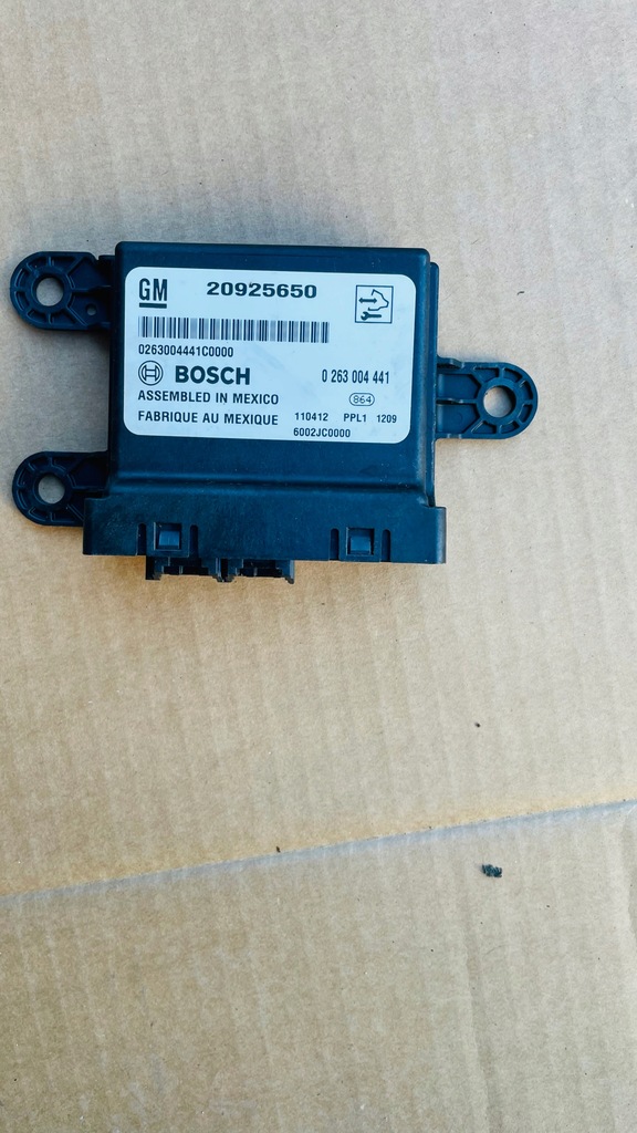 фото №1, Astra j блок управления pdc 20925650