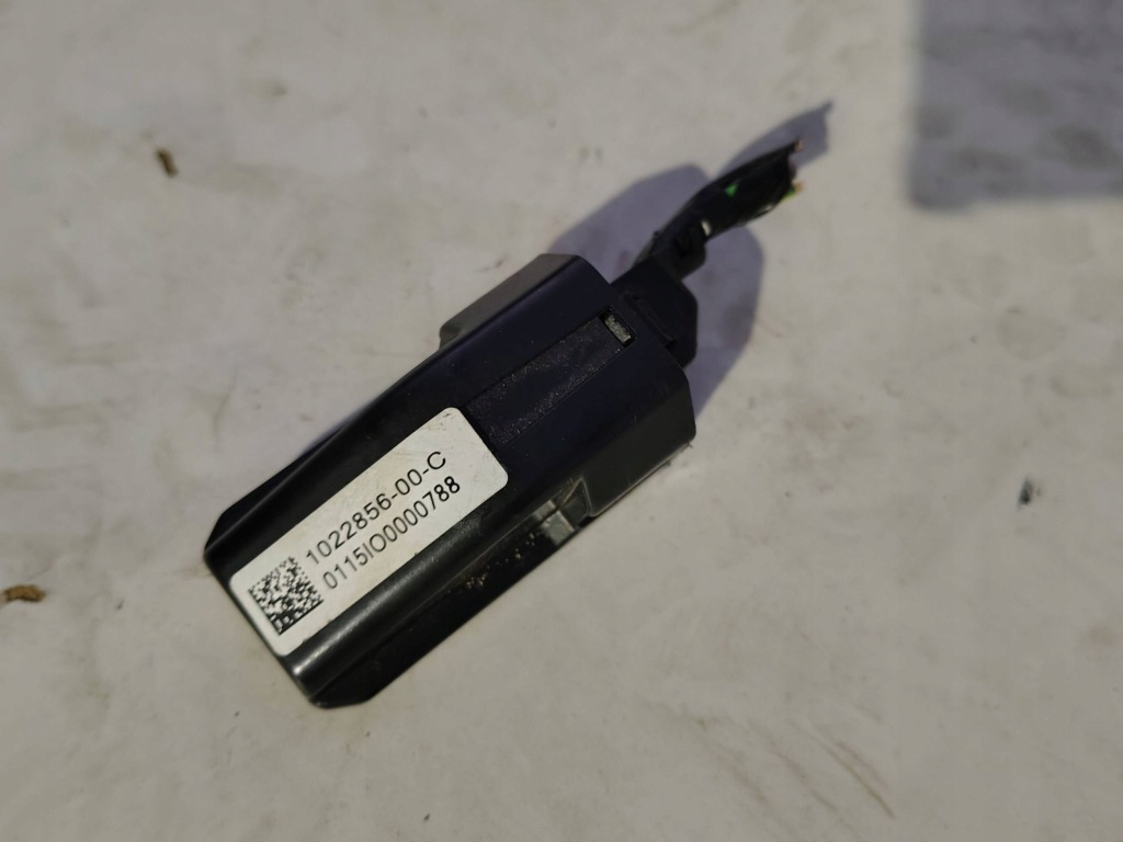 Купить Модуль лампа 1022856-00-c tesla model s