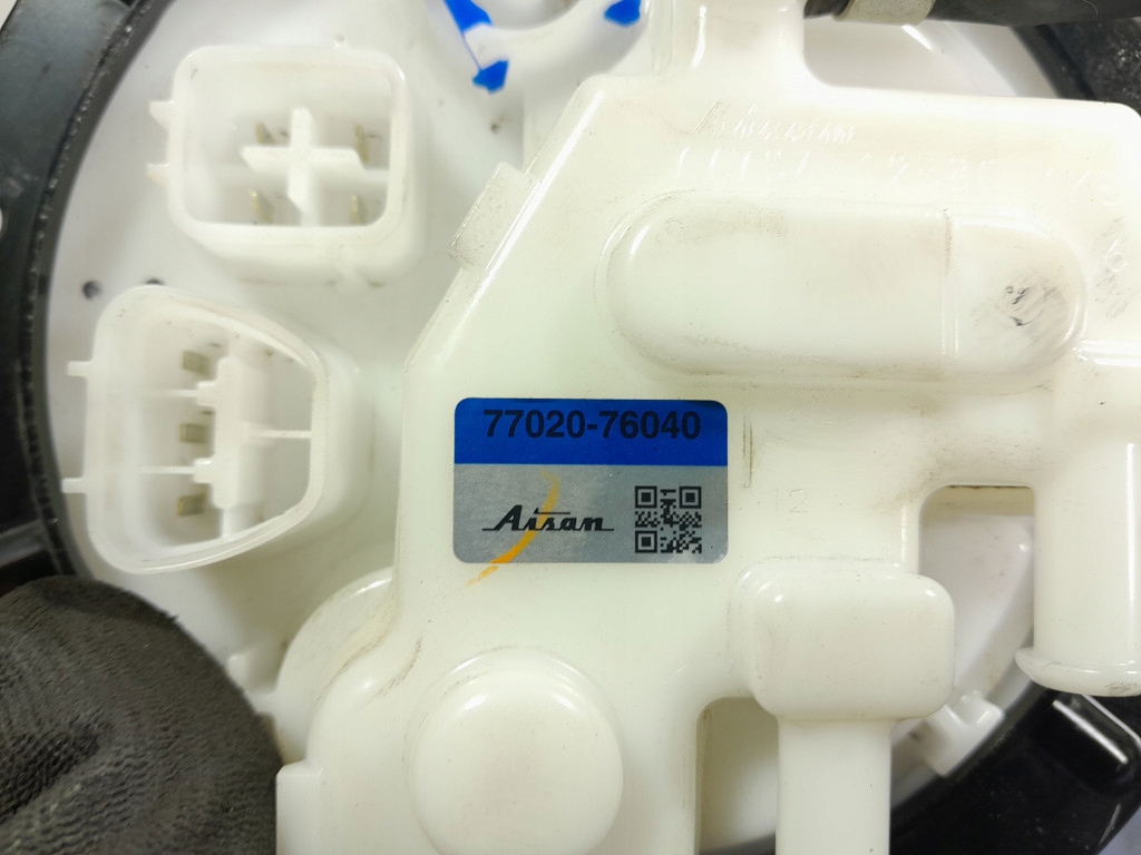 Lexus ux 250h 2.0 гибрид 152km насос топливная 77020-76040 Недорого