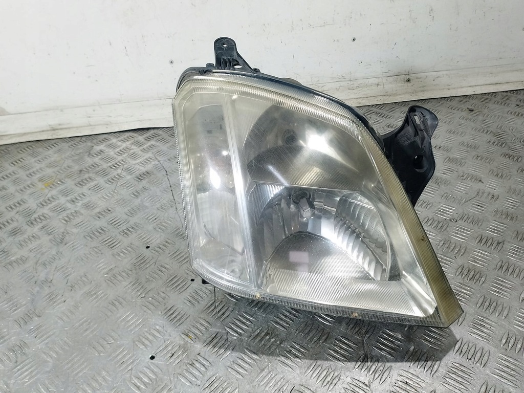 фото №1, Лампа права перед opel meriva a 93321053