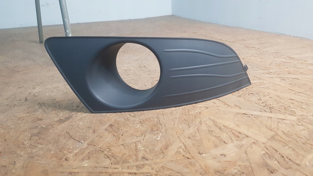 фото №1, Dacia logan 1 lift решётка бампера передний