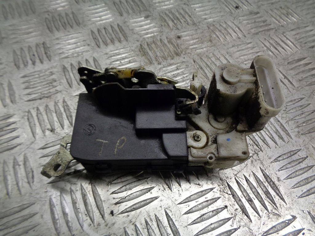 фото №1, Замок двері центральний правий задня задній fiat albea