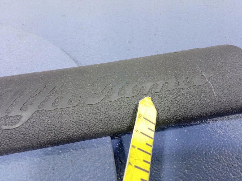 Alfa romeo 156 молдинг поріг права передня ti 151949000 в Україні