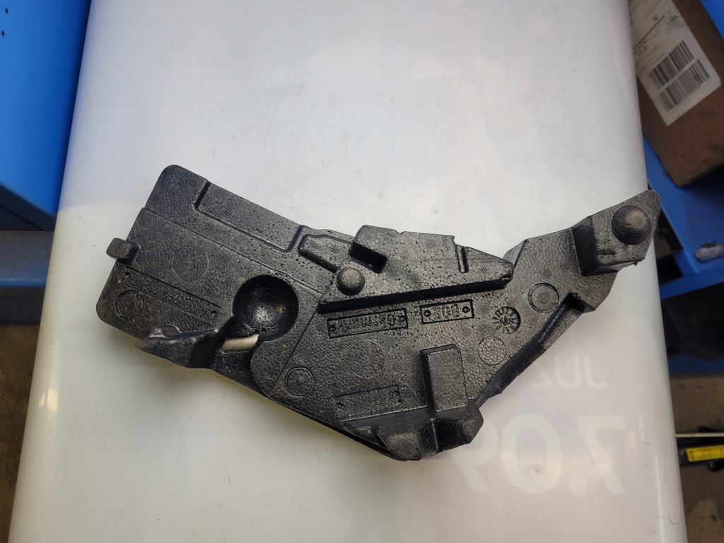 фото №7, Audi q7 4l пінополістирол органайзер багажника вкладиш ключ 4l0012113c