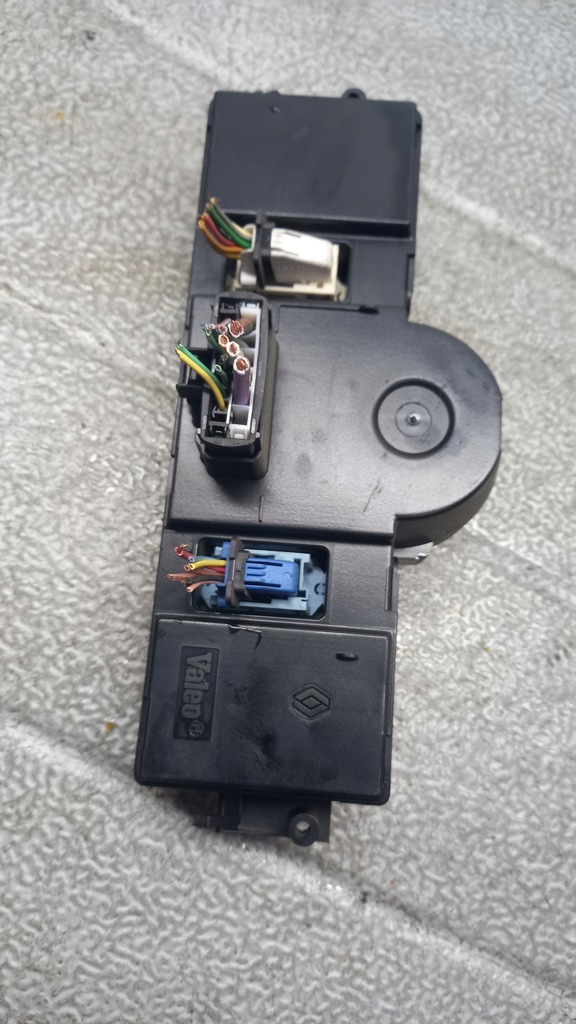 фото №3, Панель кондиционера renault megane 04r kombi