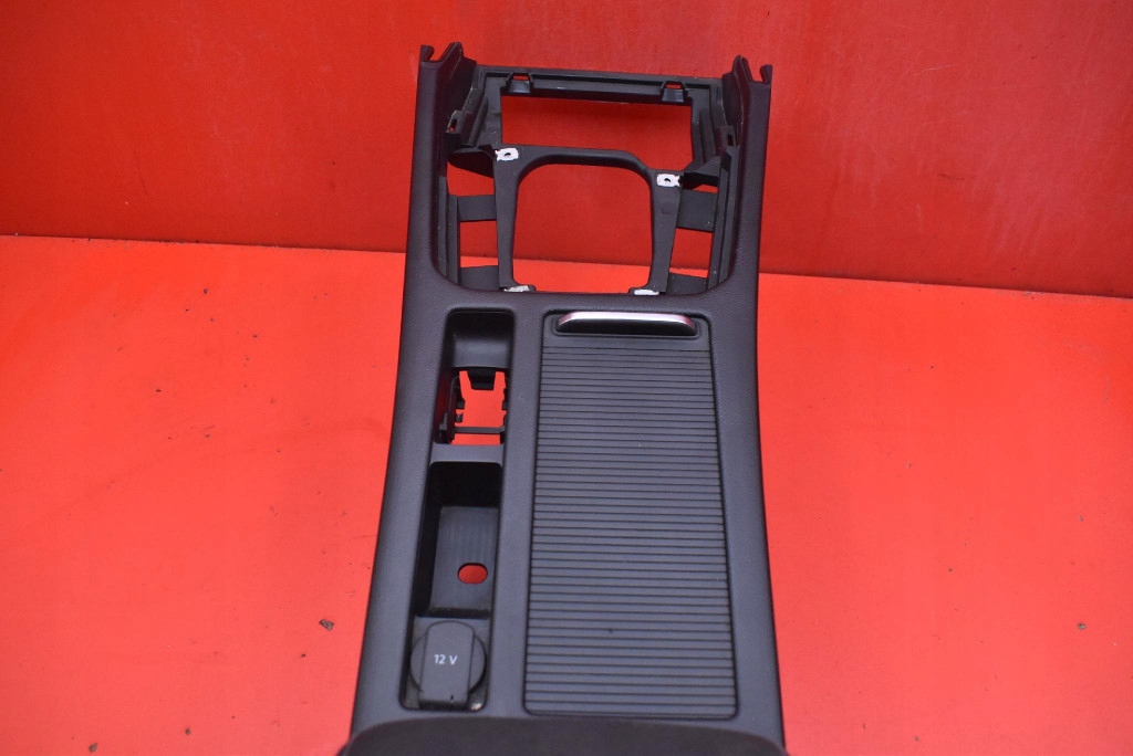 Туннель средний подлокотник европа  3g1863241c vw passat b8 рестайлинг  19-21 с Разборки