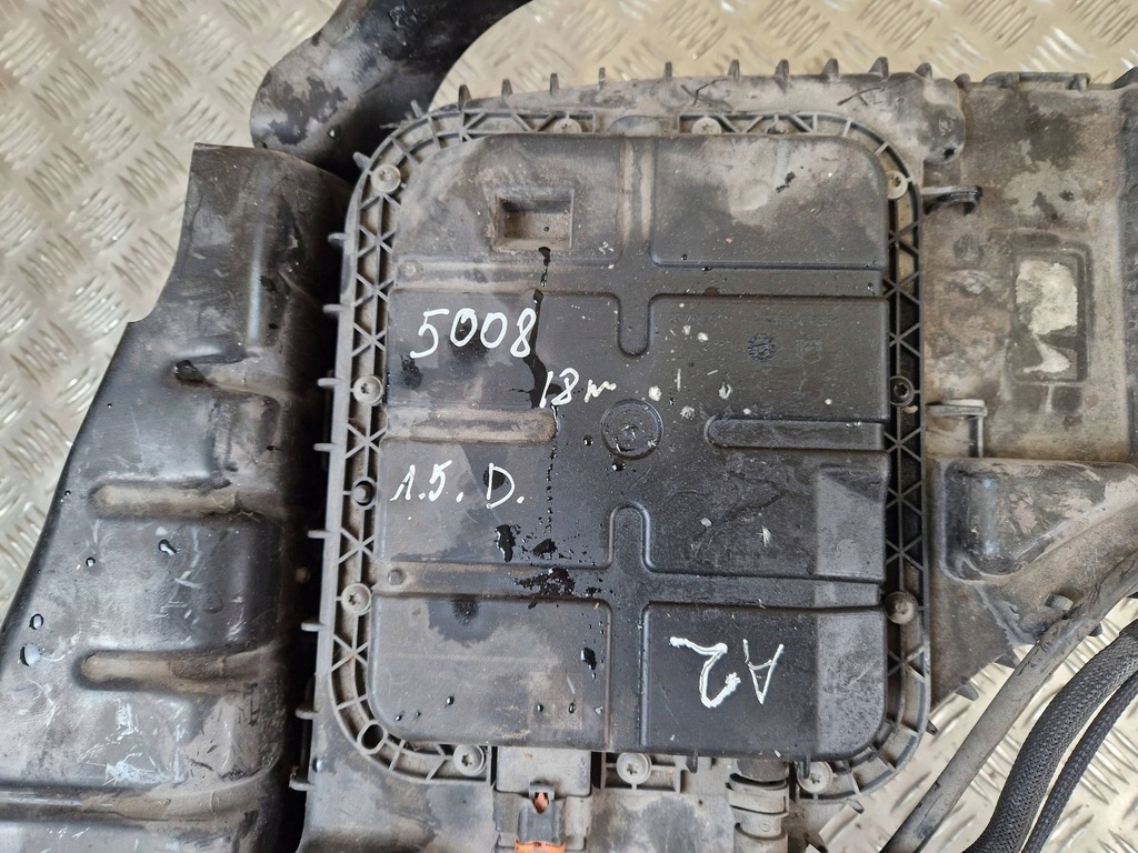 фото №15, Бак adblue peugeot 5008 ii 9813819480