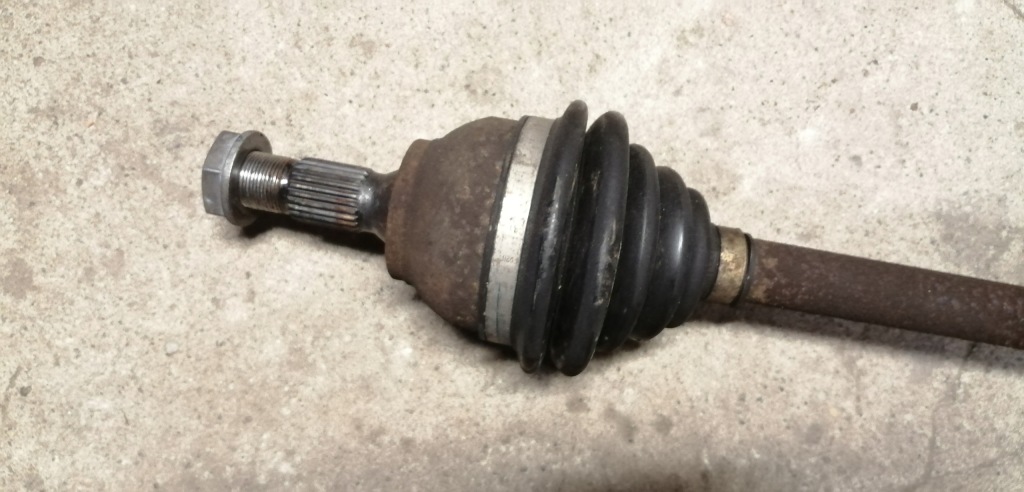 фото №2, Citroen c4 cactus 14- 1.6 hdi привідний вал ліва