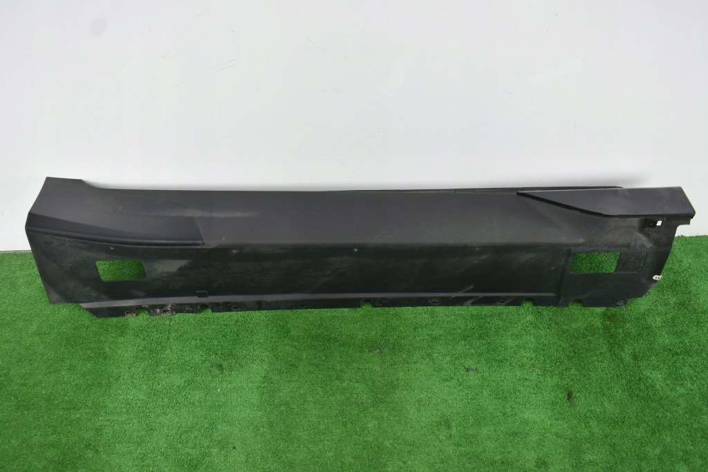 Bmw i3 накладка молдинг порог порог правая 7368598 51757368598 в Украине