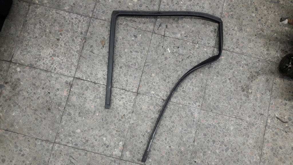 фото №1, Прокладка двері правий задня bmw e36