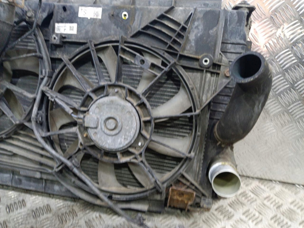 фото №9, Toyota avensis t27 2.0 d4d avensis chłodnice/wentylator kpl