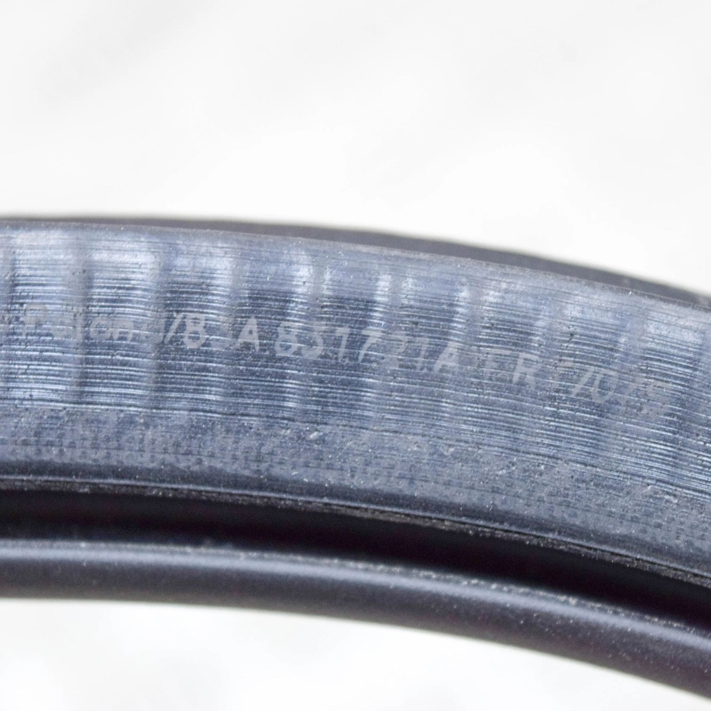 фото №6, Audi q3 f3 2021 правая сторона прокладка дверь передних