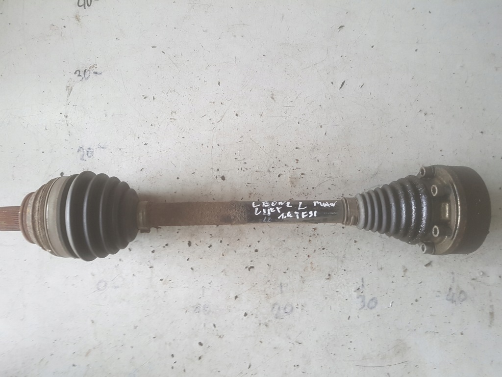 Купити Seat leon 2 2 04r- 1.4 tsi привідний вал ліва перед