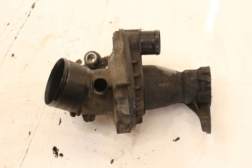 фото №5, Труба воздухозаборник воздуха 165761844r renault trafic iii vivaro b 1.6 dci