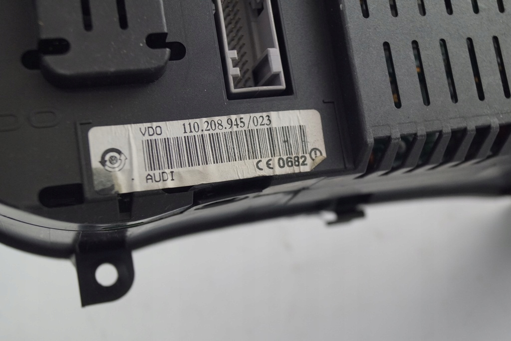 фото №6, Счетчик приборы audi a3 8l lift 8l0920931ex