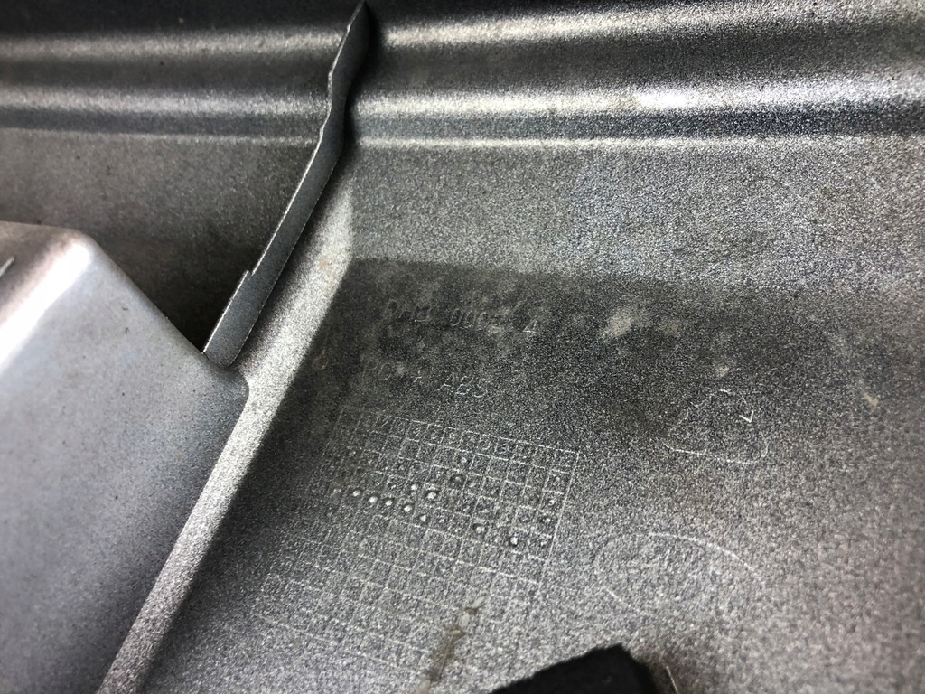 фото №8, Land rover discovery iii решётка радиатора решётка радиатора радиатора