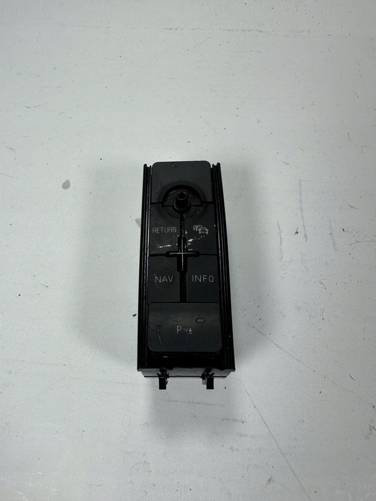 фото №1, A8 d3 панель управление navi pdc радио