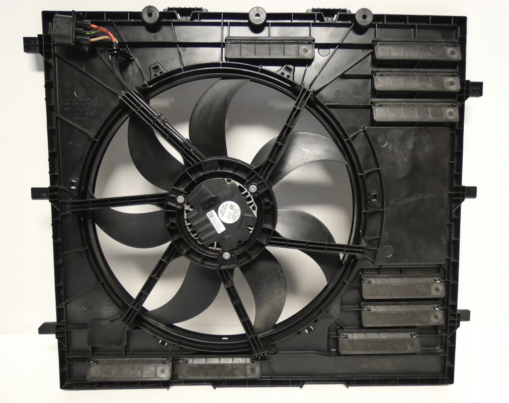 фото №1, Vw crafter 2016- 2n0121207h корпус вентилятор радиатора