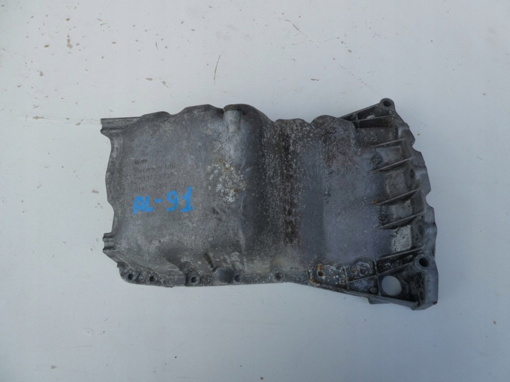 Купить Поддон масляная vw audi 06b103603g