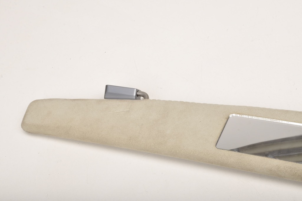 фото №5, Aston martin db9 козырёк защита солнцезащитная