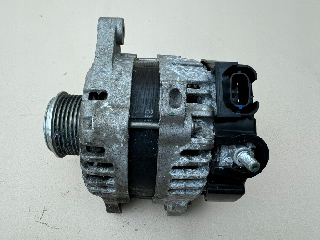 Kia ceed xceed hyundai генератор borgwarner 13.5v 150a 61003076 Недорого