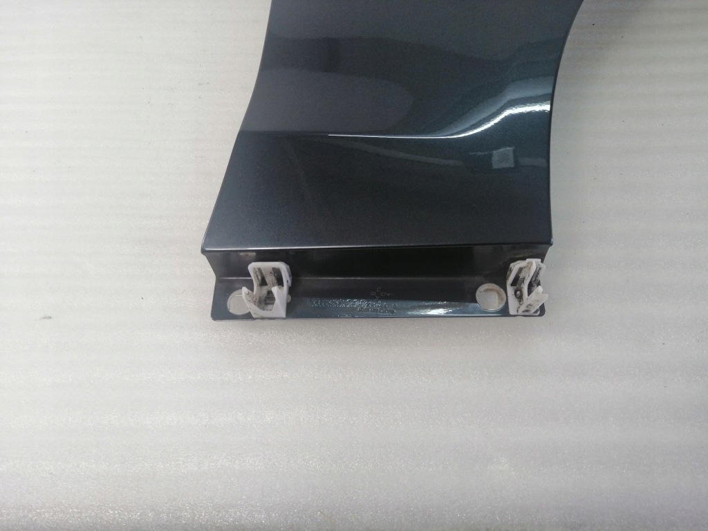 Mercedes w212 крила перед праві Оригінал